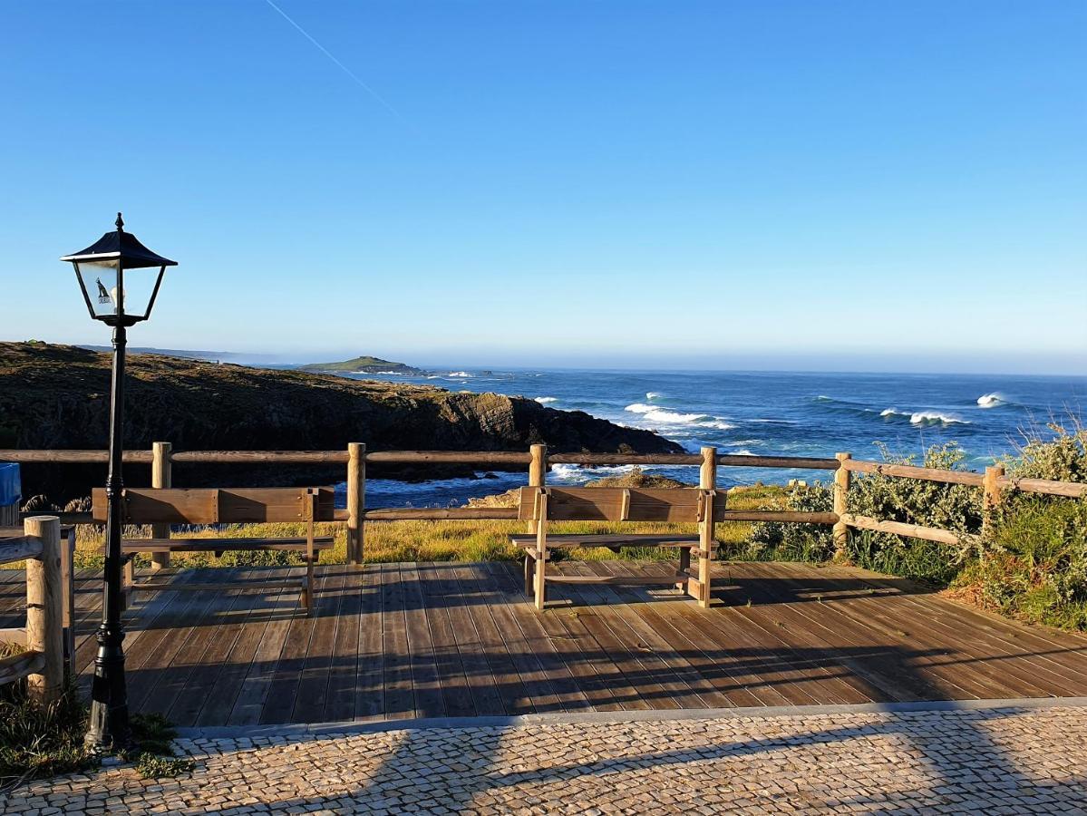 Casa Da Praia & Casa Da Mare Da Alta By Estilo Lusitano, Com Piscina Privada Porto Covo Esterno foto