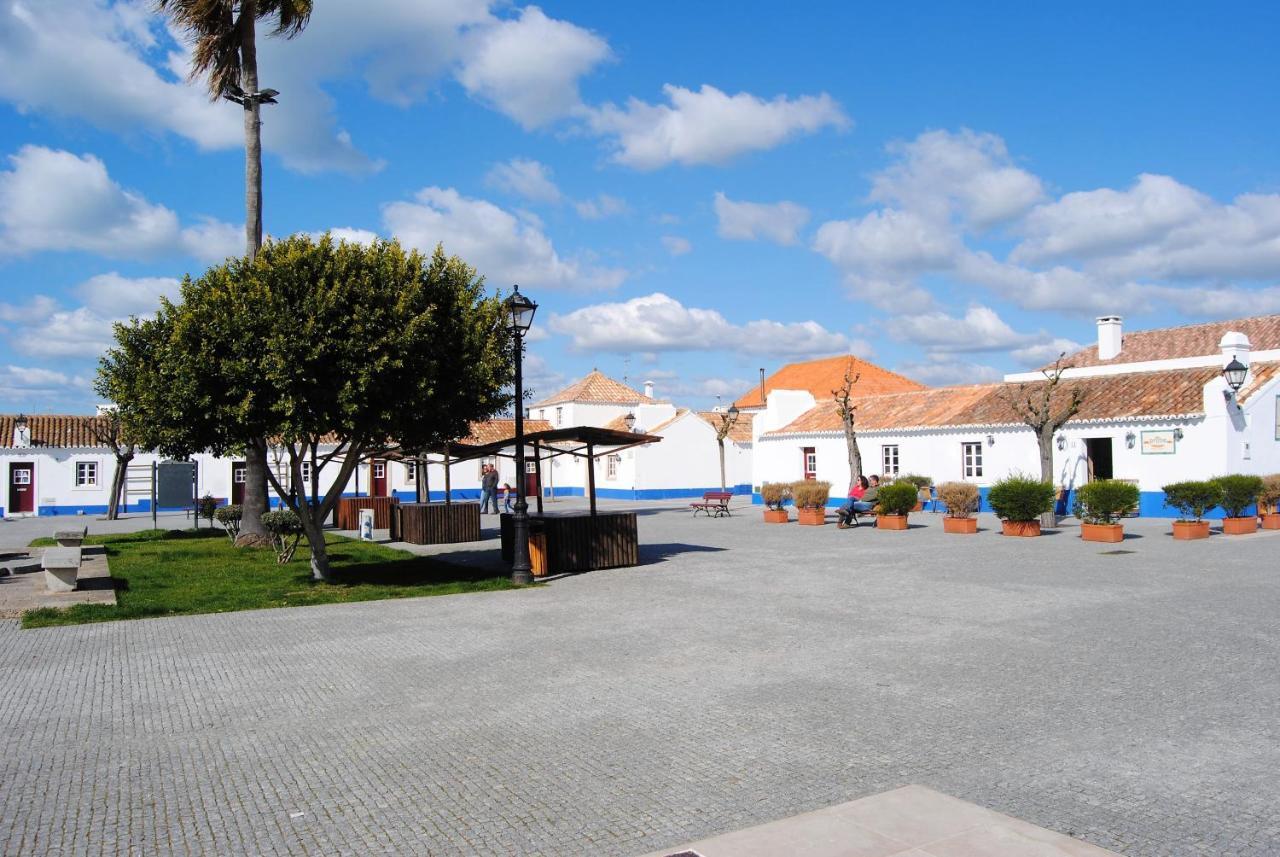 Casa Da Praia & Casa Da Mare Da Alta By Estilo Lusitano, Com Piscina Privada Porto Covo Esterno foto